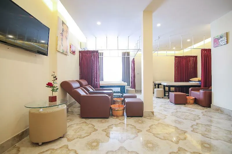 Kadupul Hotel Nguyen Thai Son Ho Chi Minh City 3*,
